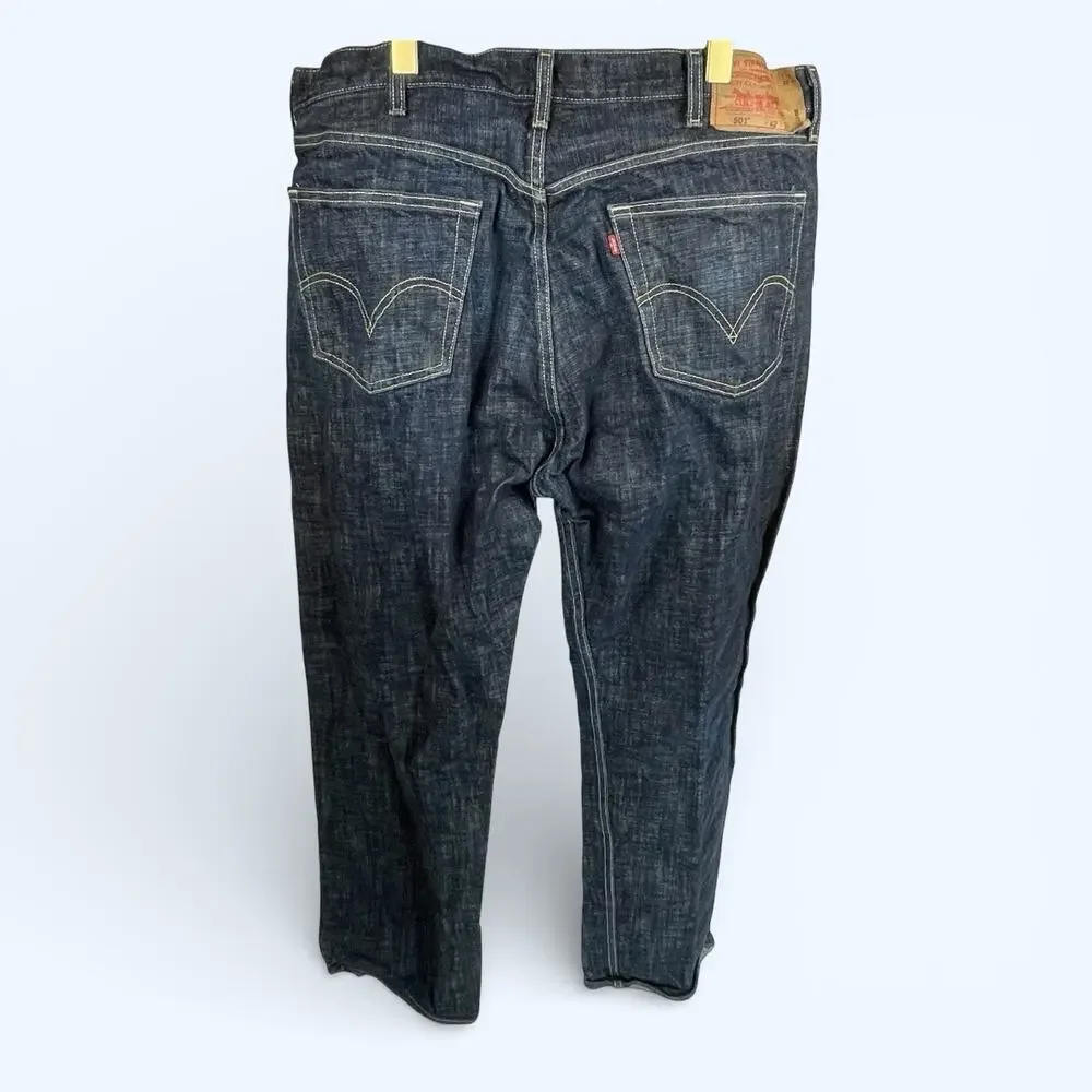 Levi's Men's 501 Orginal Fit Jeans Straight Leg Buton Fly 42x32 (39x30)